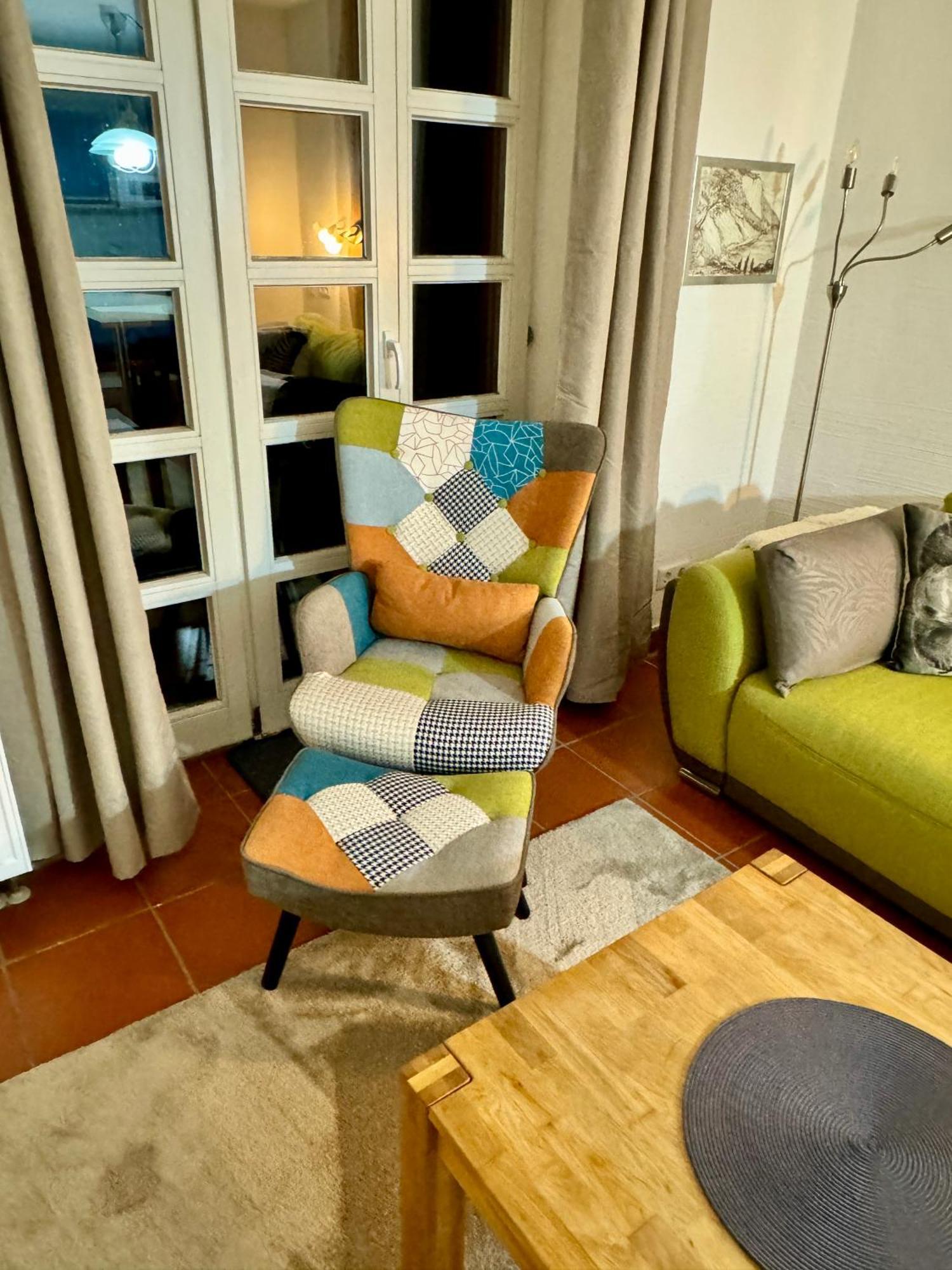Moewenblick Bakenberg-41 Ferienwohnung Mit Terrasse, Doppelbett, Schlafsofa, Vollstaendige Komfortkueche Dranske Luaran gambar