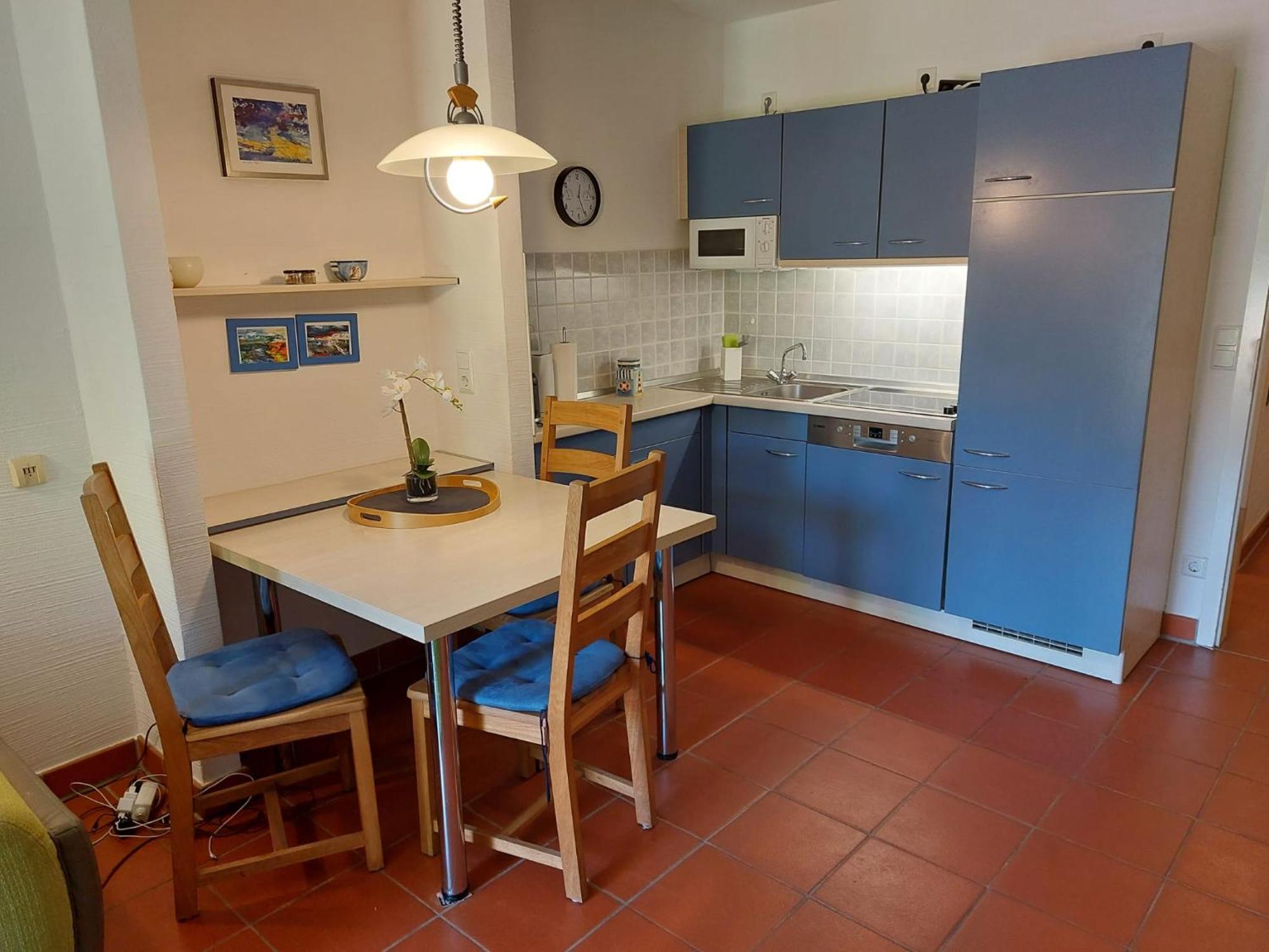 Moewenblick Bakenberg-41 Ferienwohnung Mit Terrasse, Doppelbett, Schlafsofa, Vollstaendige Komfortkueche Dranske Luaran gambar